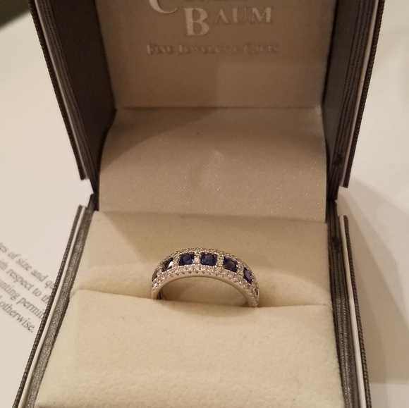 βββSOLDβββDIAMOND & SAPPHIRE RING - Picture 2 of 12